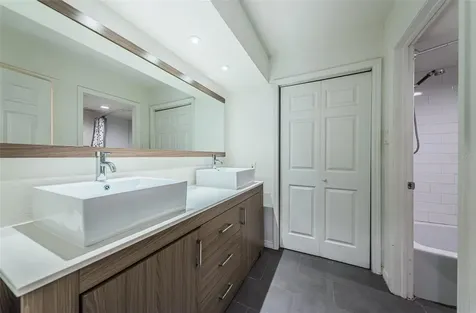 8448 Bardmoor Place Seminole FL 33777