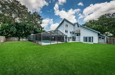 8448 Bardmoor Place Seminole FL 33777