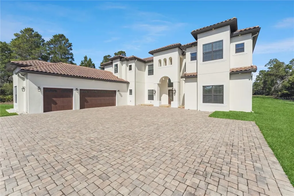 2490 Zuni Road St Cloud FL 34771