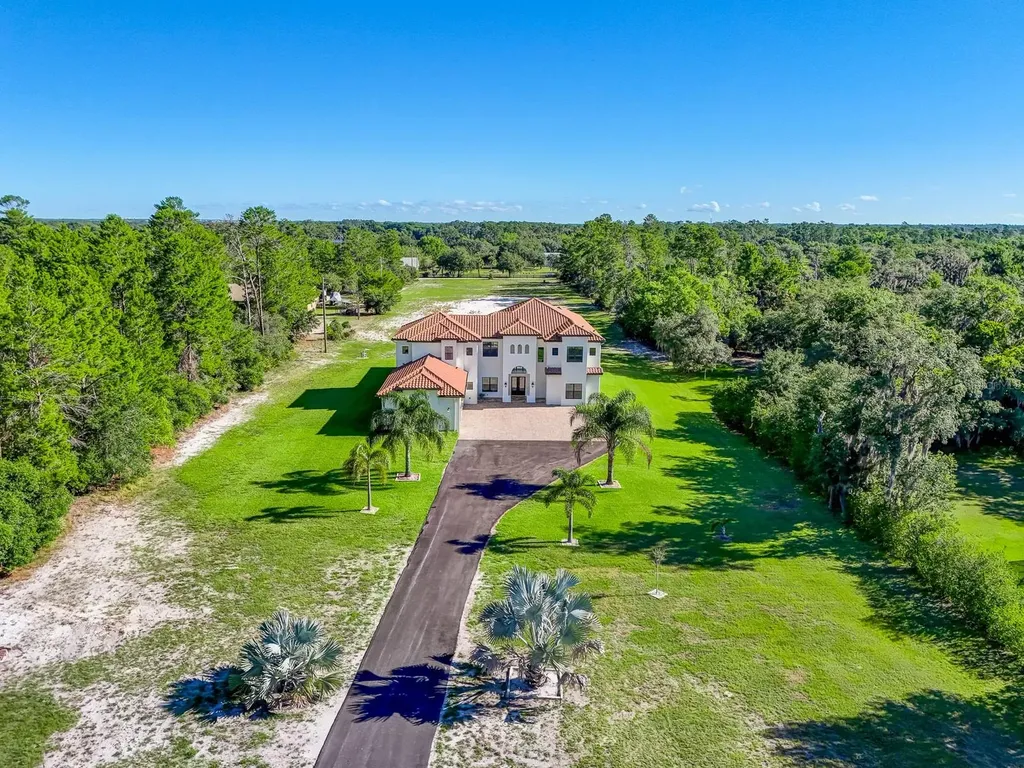 2490 Zuni Road St Cloud FL 34771