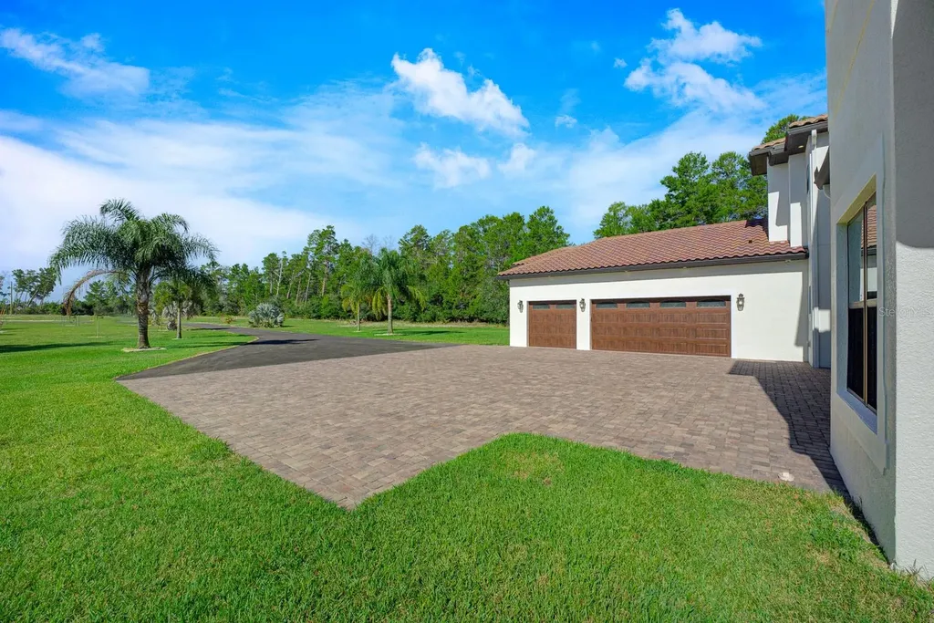 2490 Zuni Road St Cloud FL 34771