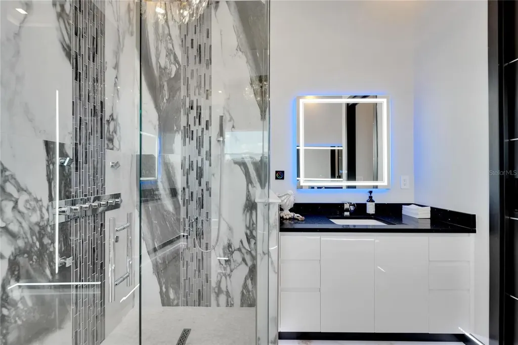 6542 Simone Shores Circle Apollo Beach FL 33572