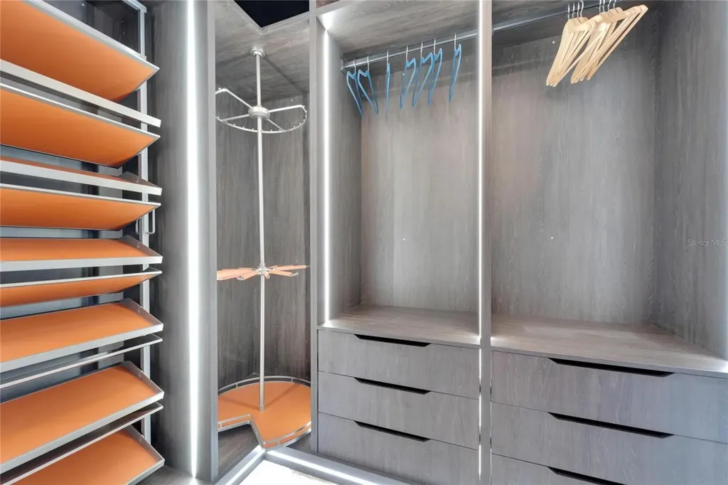 6542 Simone Shores Circle Apollo Beach FL 33572