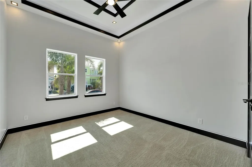 6542 Simone Shores Circle Apollo Beach FL 33572