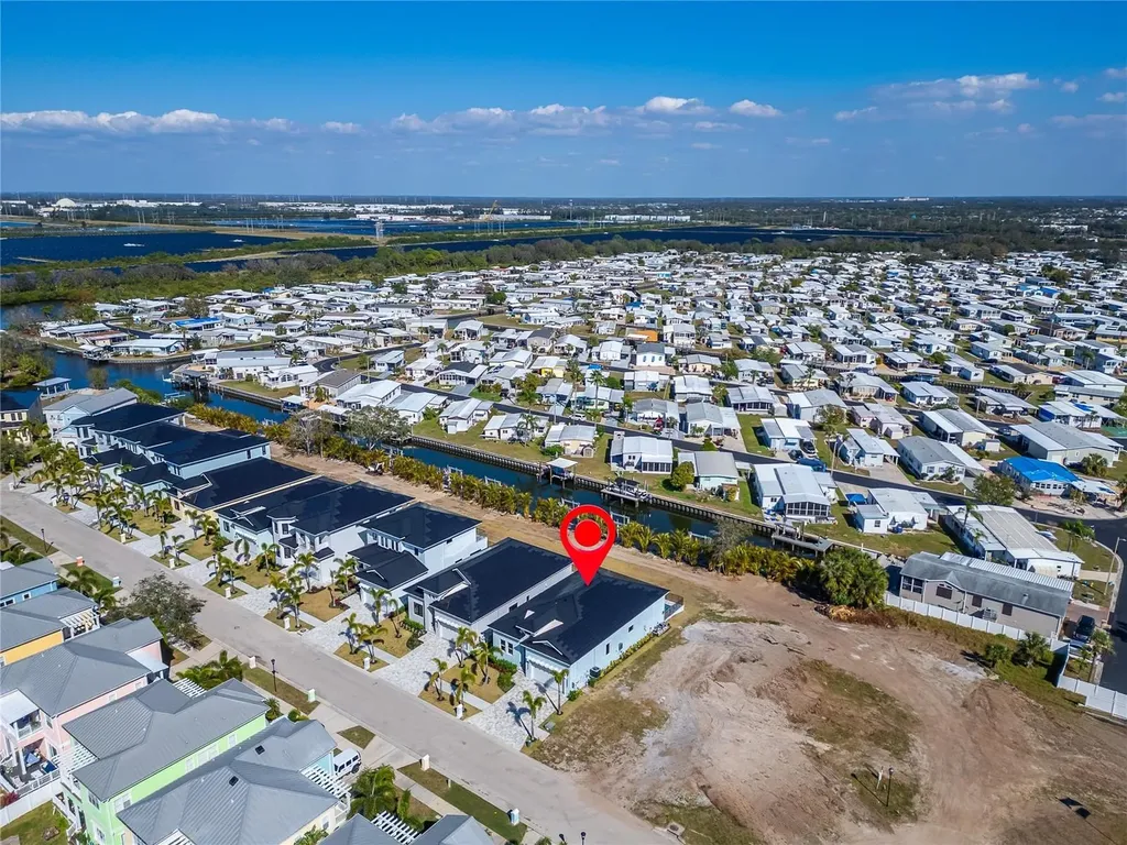 6542 Simone Shores Circle Apollo Beach FL 33572