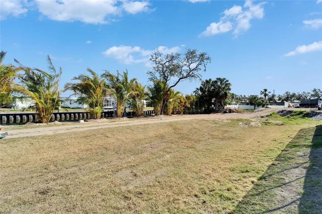 6542 Simone Shores Circle Apollo Beach FL 33572