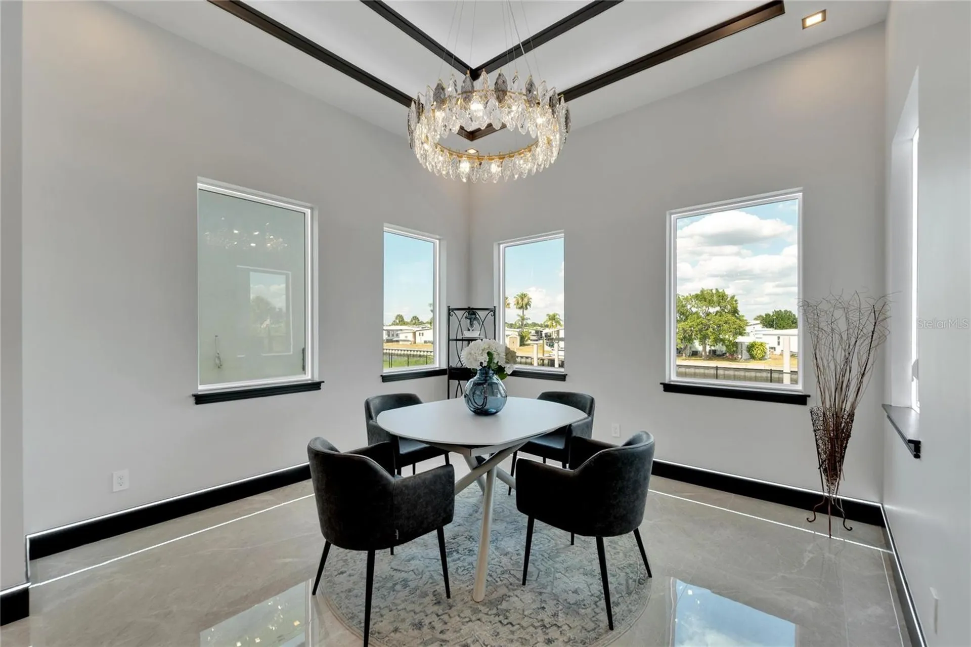 6542 Simone Shores Circle Apollo Beach FL 33572