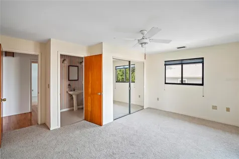 3924 Beach Drive SE St Petersburg FL 33705
