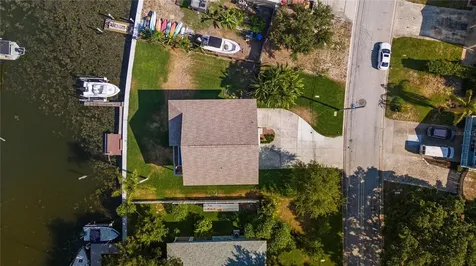 3924 Beach Drive SE St Petersburg FL 33705