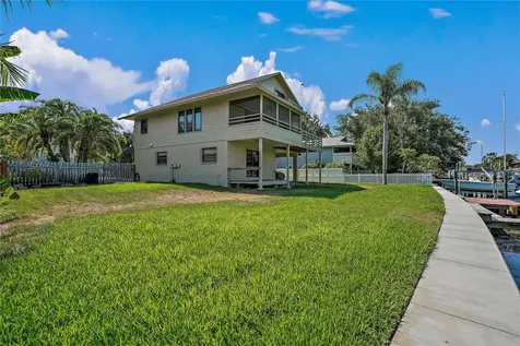 3924 Beach Drive SE St Petersburg FL 33705