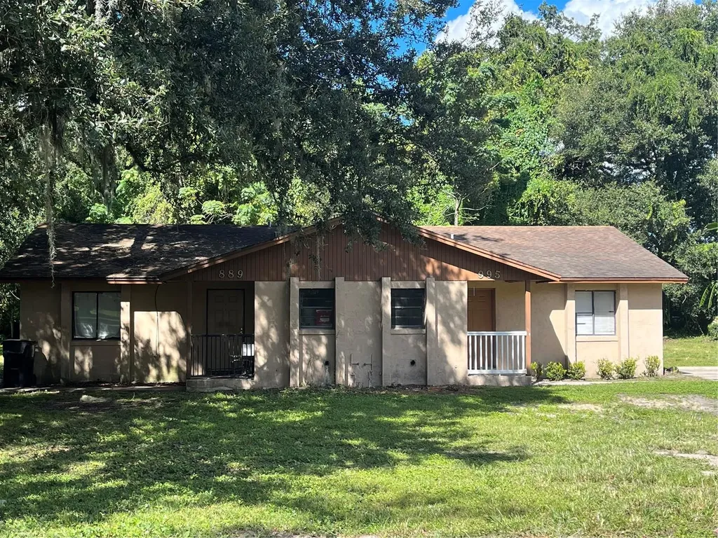 889 E Lisa Lane Apopka FL 32703