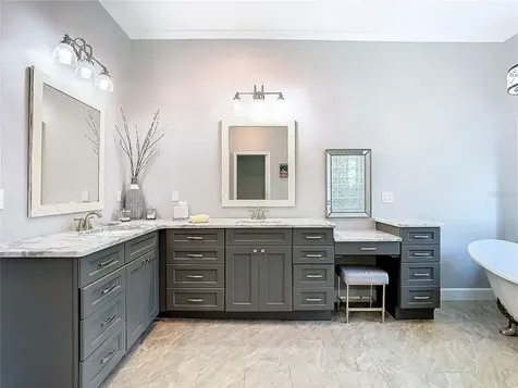 213 Water View Court Safety Harbor FL 34695