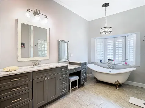 213 Water View Court Safety Harbor FL 34695