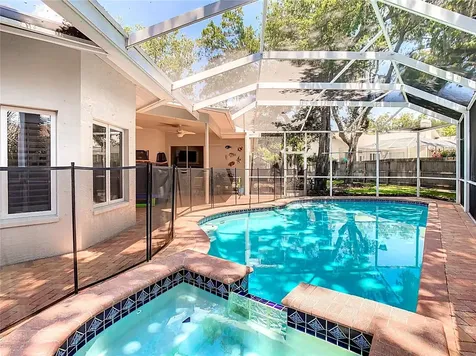 213 Water View Court Safety Harbor FL 34695