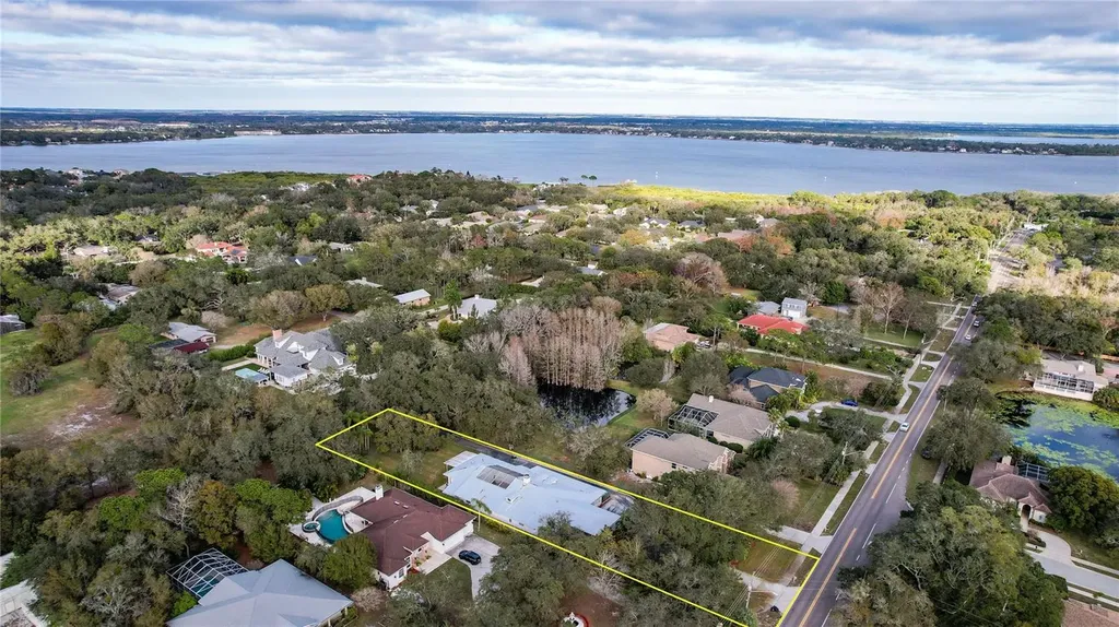 3544 Enterprise Road E Safety Harbor FL 34695