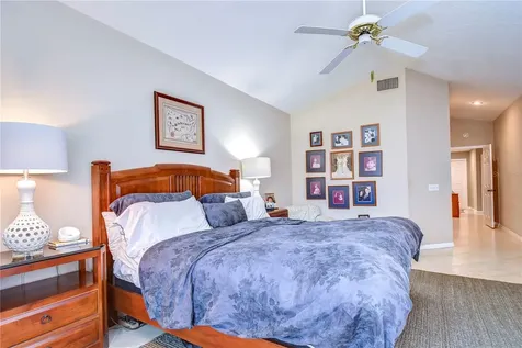 18822 Rue Loire Lutz FL 33558