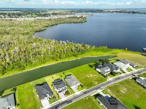 485 Adams View Lane Auburndale FL 33823