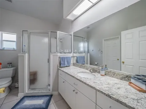 26953 Honeymoon Avenue Leesburg FL 34748