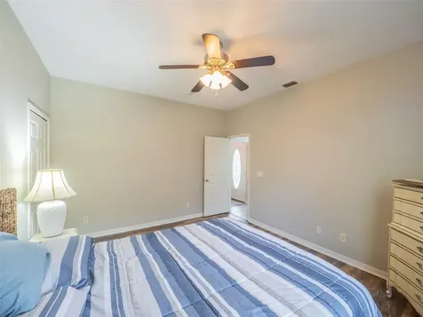 26953 Honeymoon Avenue Leesburg FL 34748
