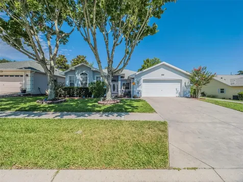 26953 Honeymoon Avenue Leesburg FL 34748
