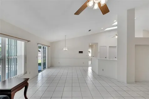 1717 Compton Street Brandon FL 33511