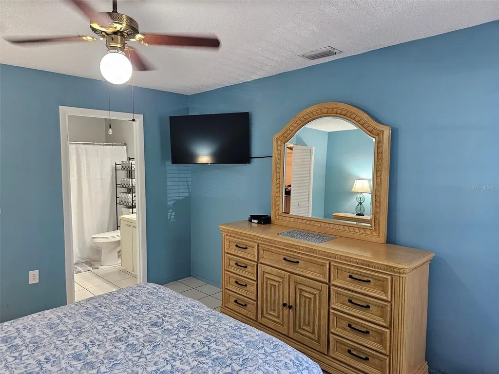 3533 59th Avenue W Bradenton FL 34210