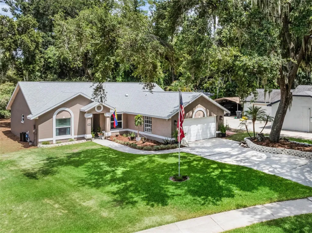 205 Harbor Drive Winter Garden FL 34787