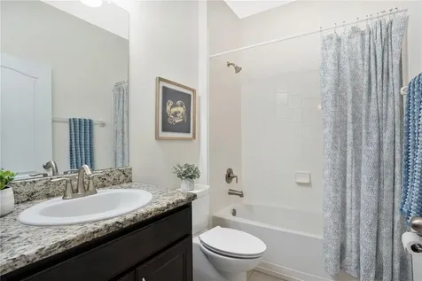 6303 Sunsail Place Apollo Beach FL 33572