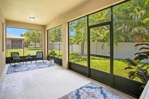 6303 Sunsail Place Apollo Beach FL 33572