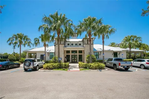 6303 Sunsail Place Apollo Beach FL 33572