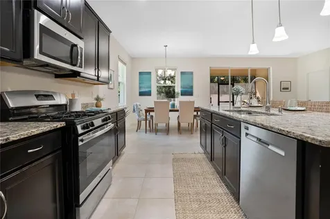 6303 Sunsail Place Apollo Beach FL 33572