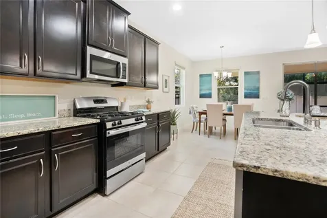 6303 Sunsail Place Apollo Beach FL 33572