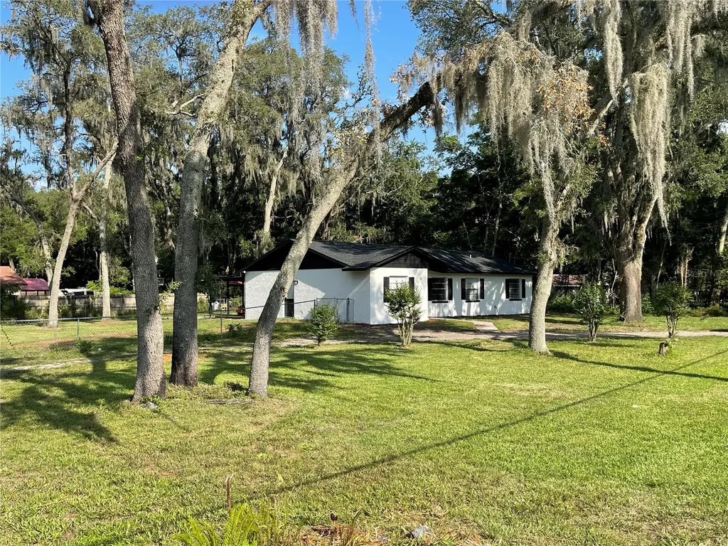 3922 Autumn Palm Drive Zephyrhills FL 33541