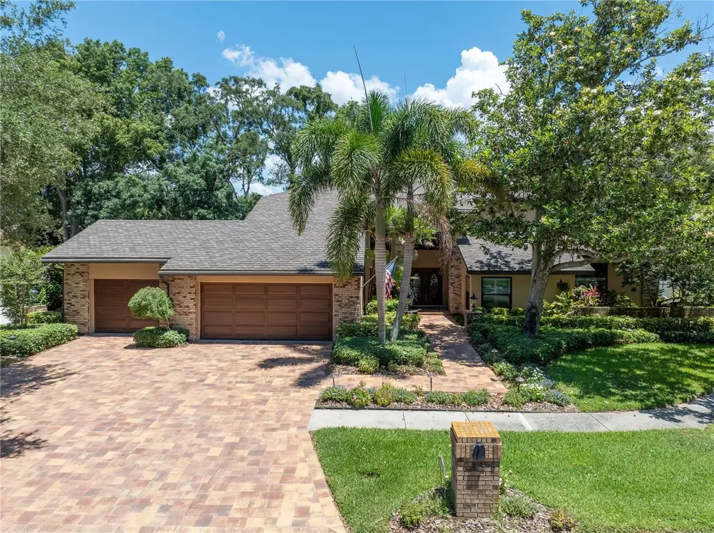 2868 Chelsea Place N Clearwater FL 33759