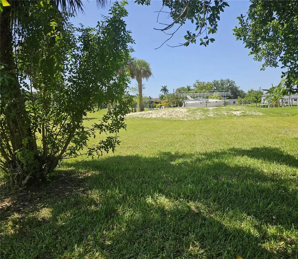 13425 Marquette Boulevard Fort Myers FL 33905