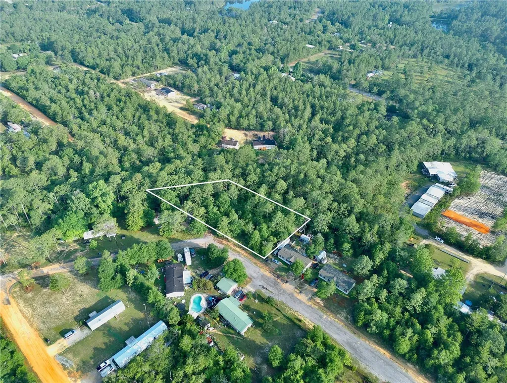 Pinetree Lane Defuniak Springs FL 32433
