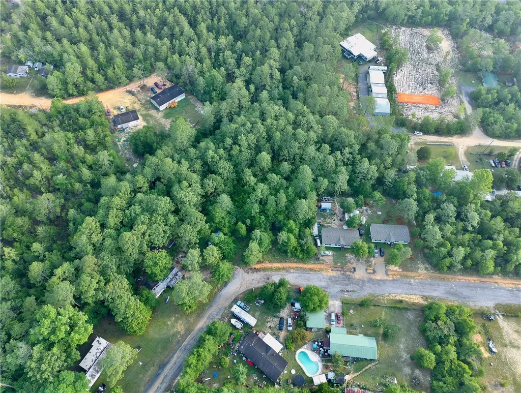 Pinetree Lane Defuniak Springs FL 32433