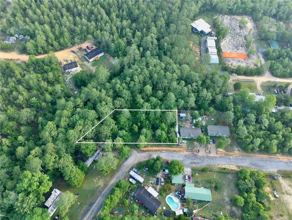 Pinetree Lane Defuniak Springs FL 32433