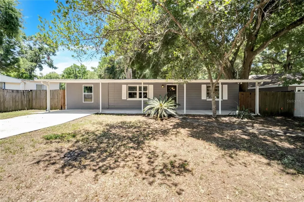 908 W Wheeler Road Brandon FL 33510