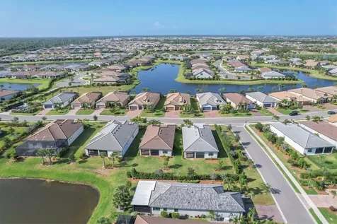 17903 Eastbrook Terrace Bradenton FL 34202