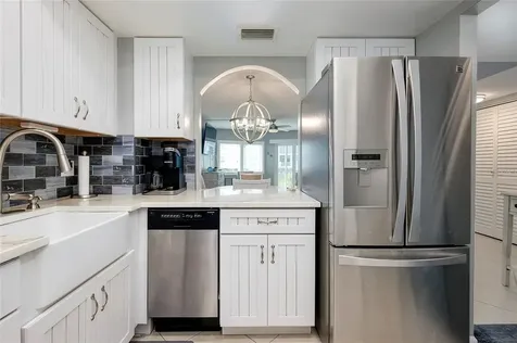 1350 N Portofino Drive Sarasota FL 34242