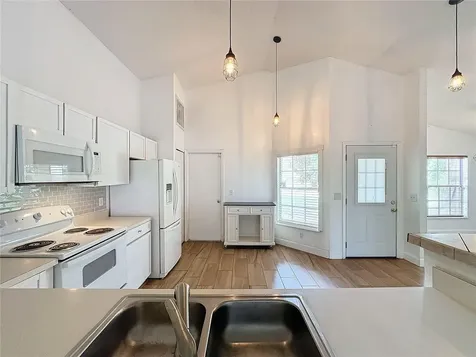 459 Bent Oak Loop Davenport FL 33837