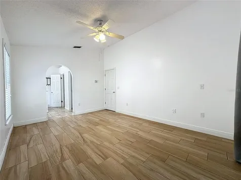 459 Bent Oak Loop Davenport FL 33837
