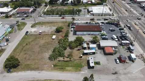 106 N Us Highway 41 Ruskin FL 33570