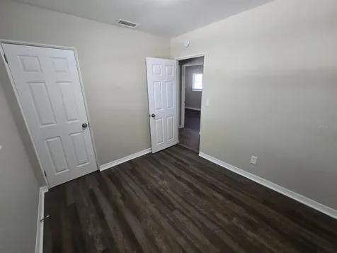 1608 Russell Street S St Petersburg FL 33712
