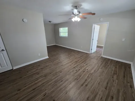 1608 Russell Street S St Petersburg FL 33712