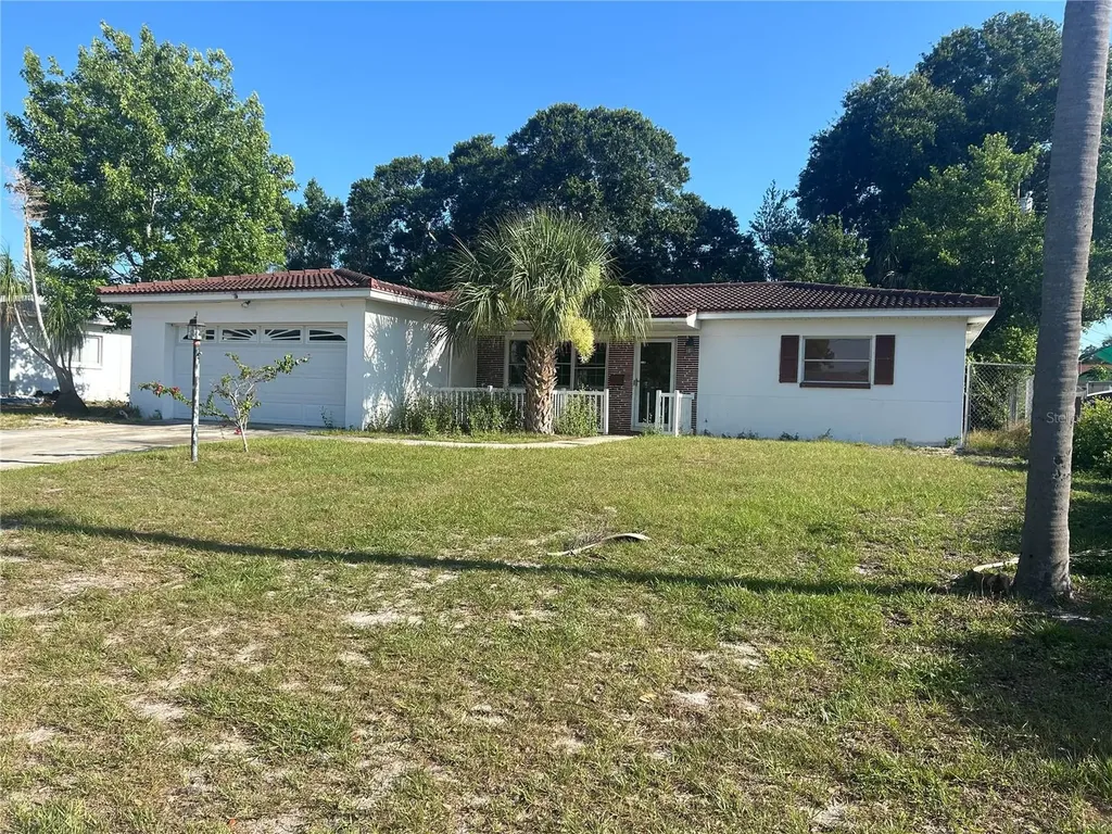 4435 33rd Avenue N St Petersburg FL 33713