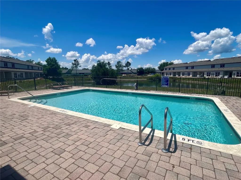 1710 Barton Towne Circle St Cloud FL 34769