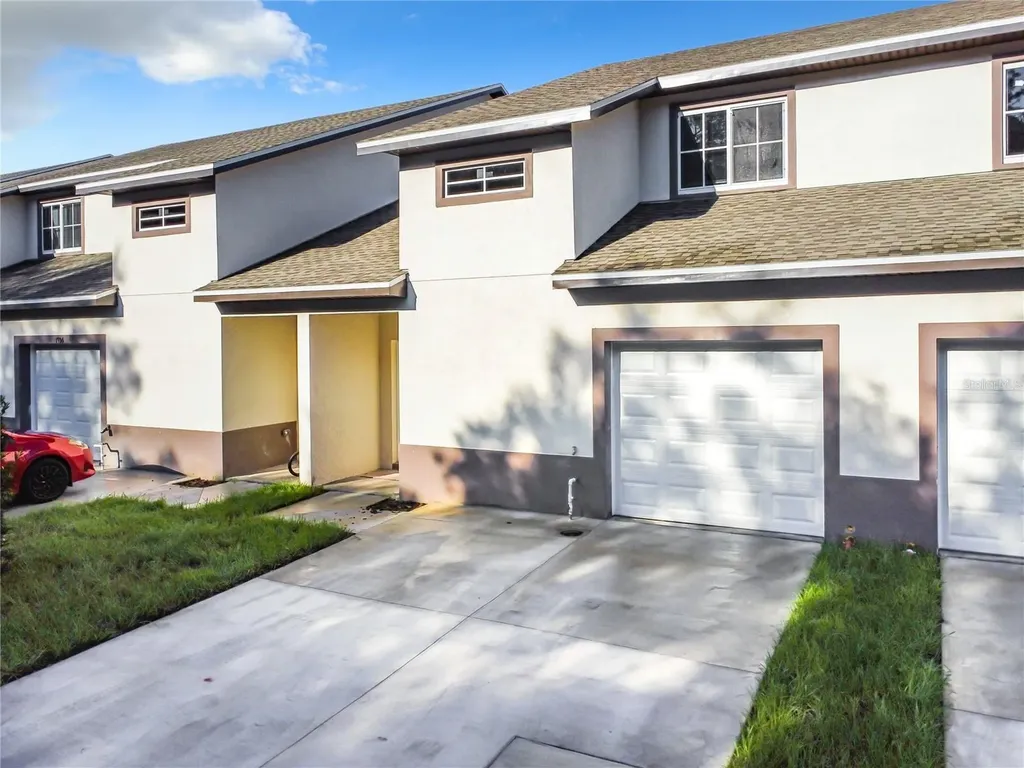 1710 Barton Towne Circle St Cloud FL 34769