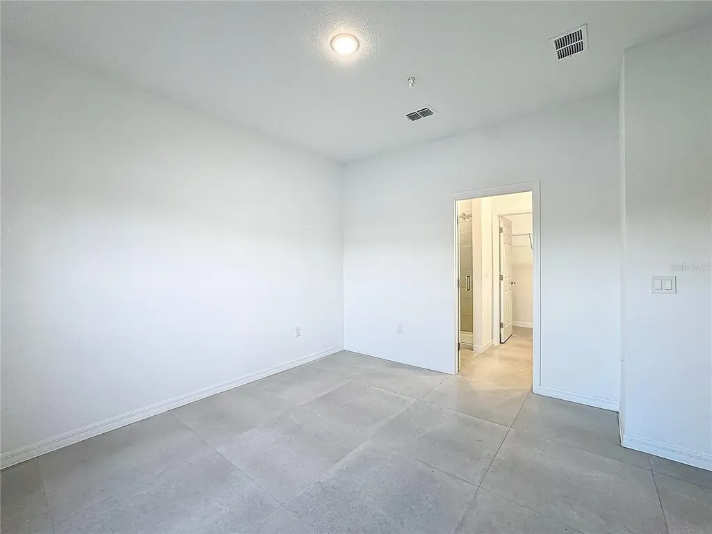 1710 Barton Towne Circle St Cloud FL 34769